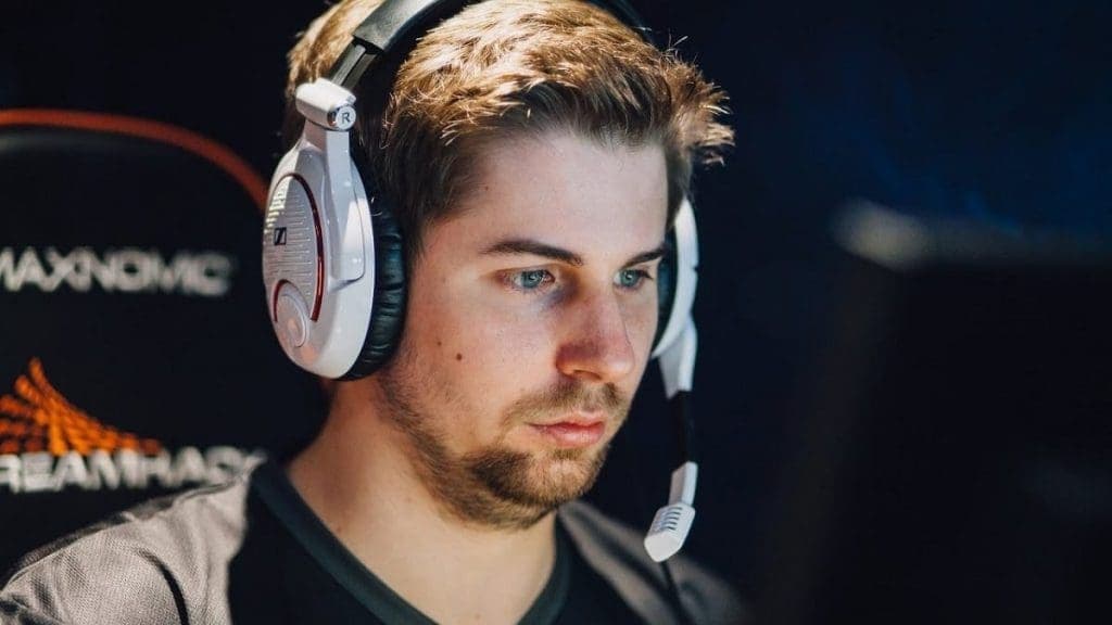 csgo shuffle dennis