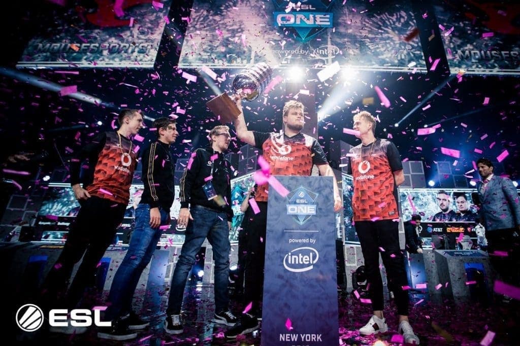ESL One New York Mouz