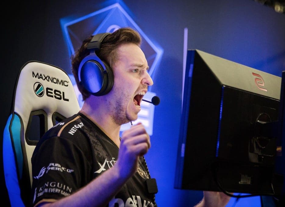 GeT_RiGhT na ESL One