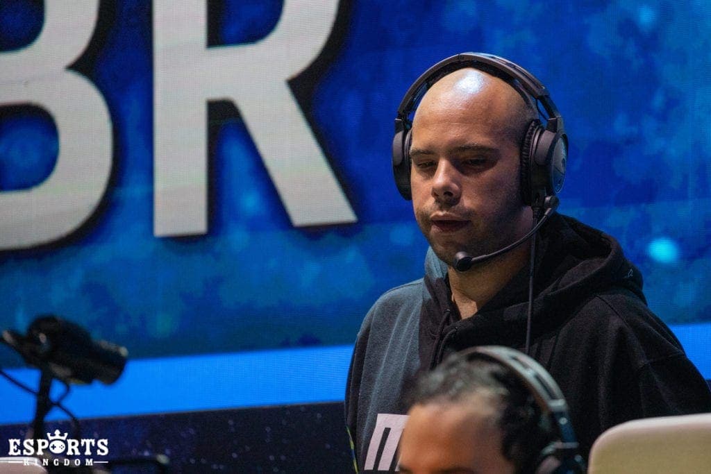 dead, HUNDEN, zoneR - Coach Glitch