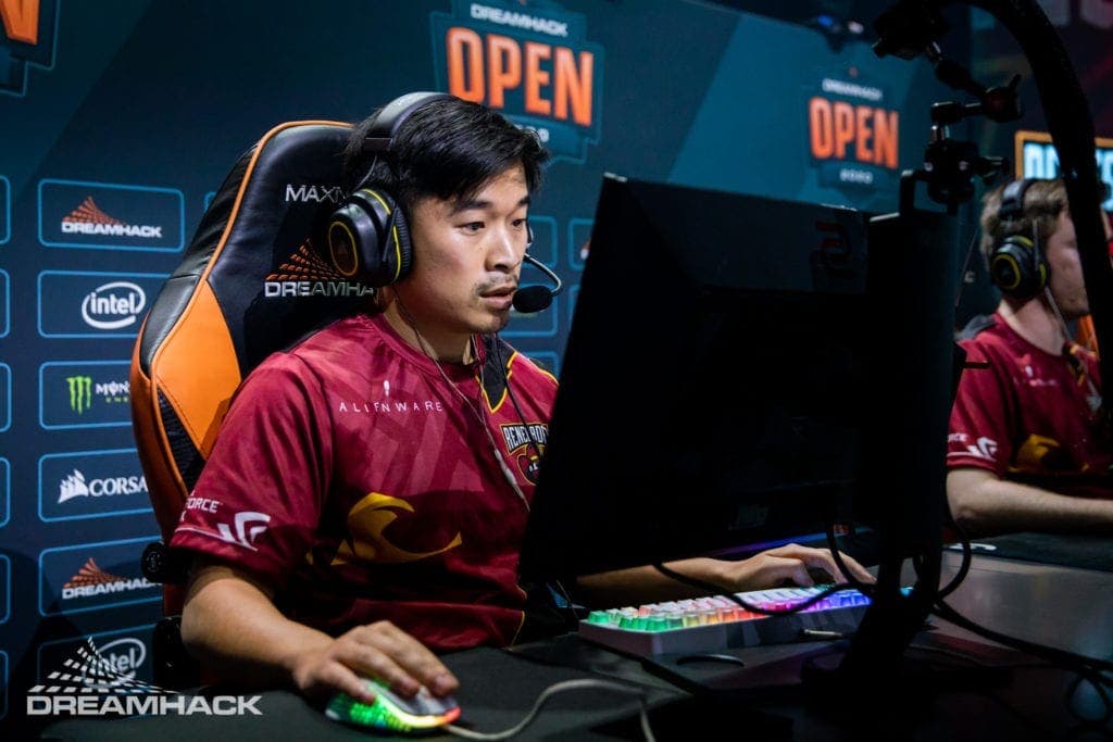 mouz dexter