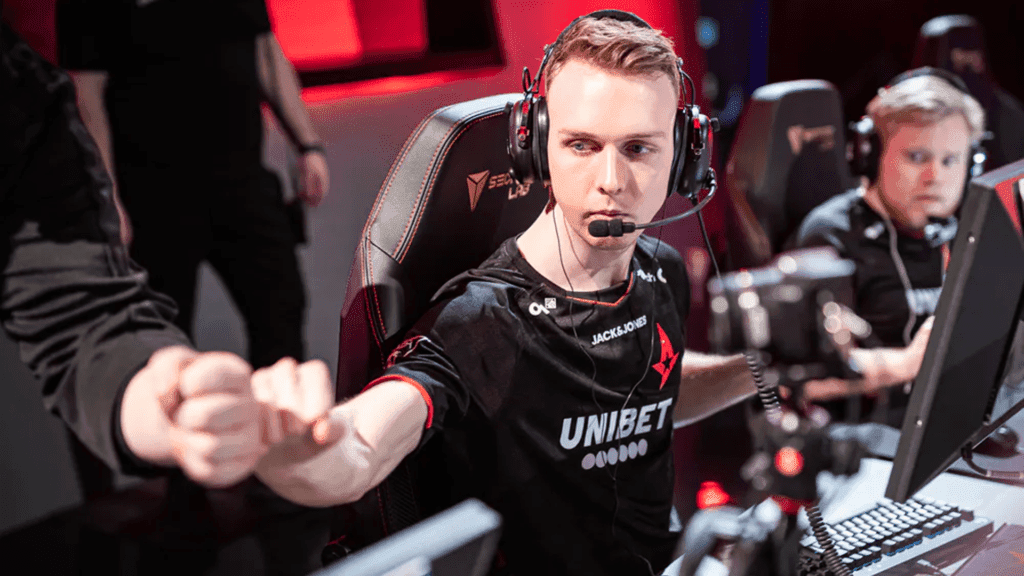 gla1ve Astralis