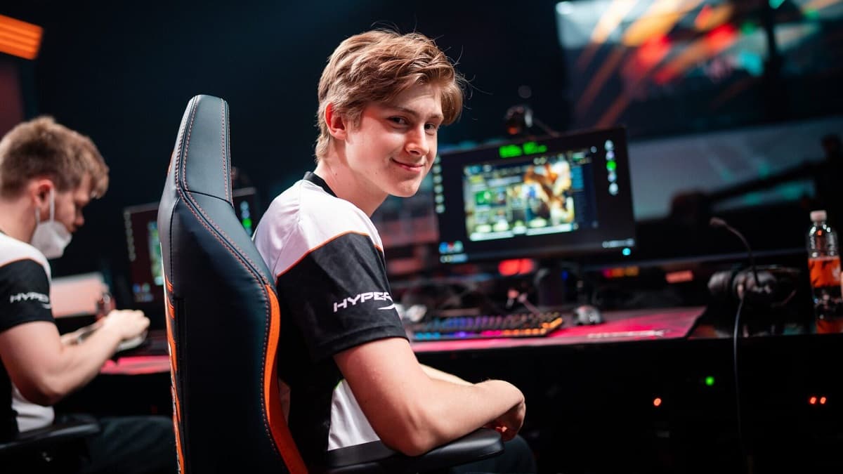 Excel Esports wins vs Fnatic
