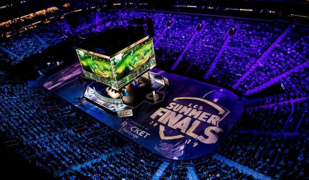 LCS 2022 low viewership