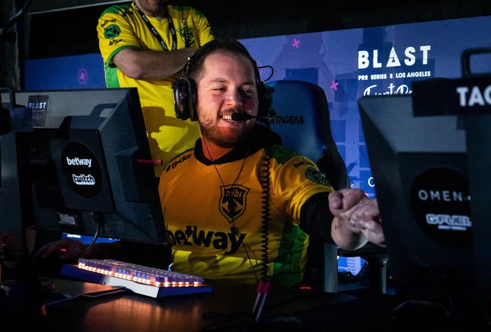 zews