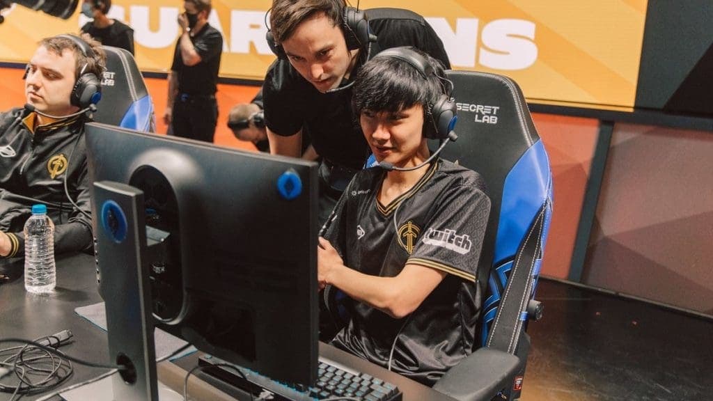 Golden Guardians say goodbye to Lost