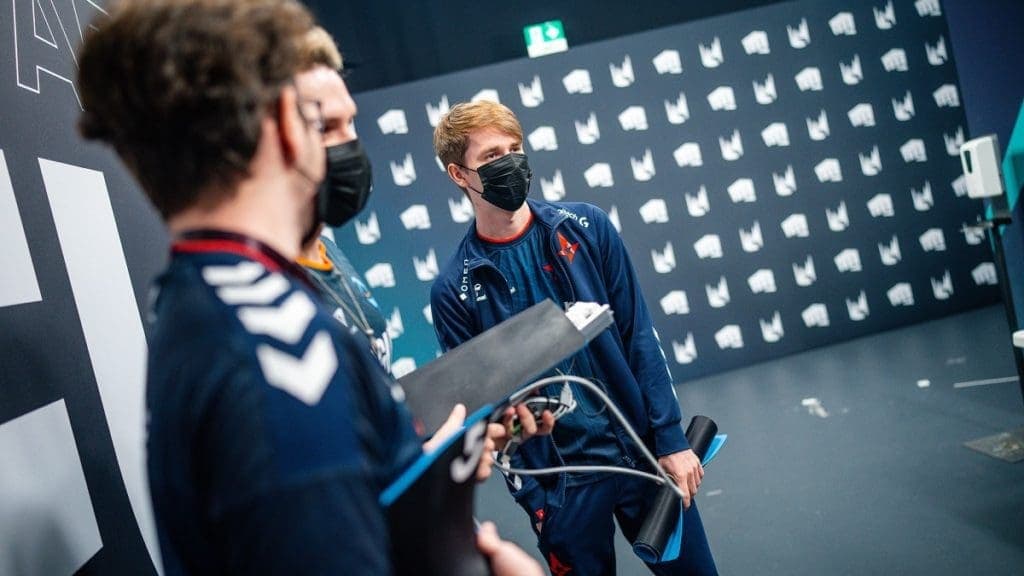 Astralis to sell their LEC spot