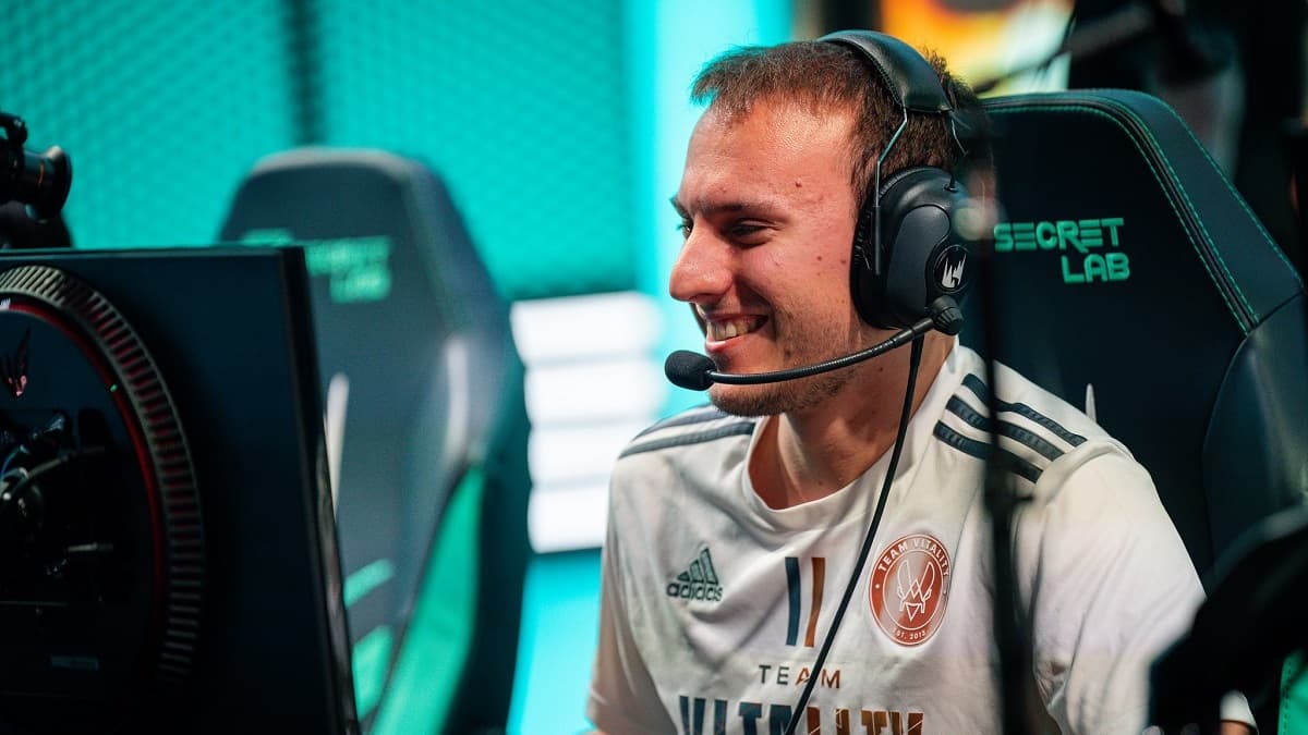 Team Vitality secures easy win against BDS