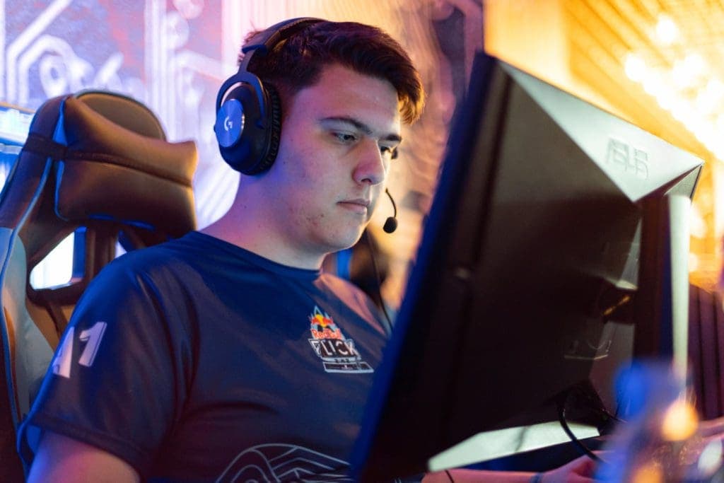 iNation DEPRESHN HLTV
