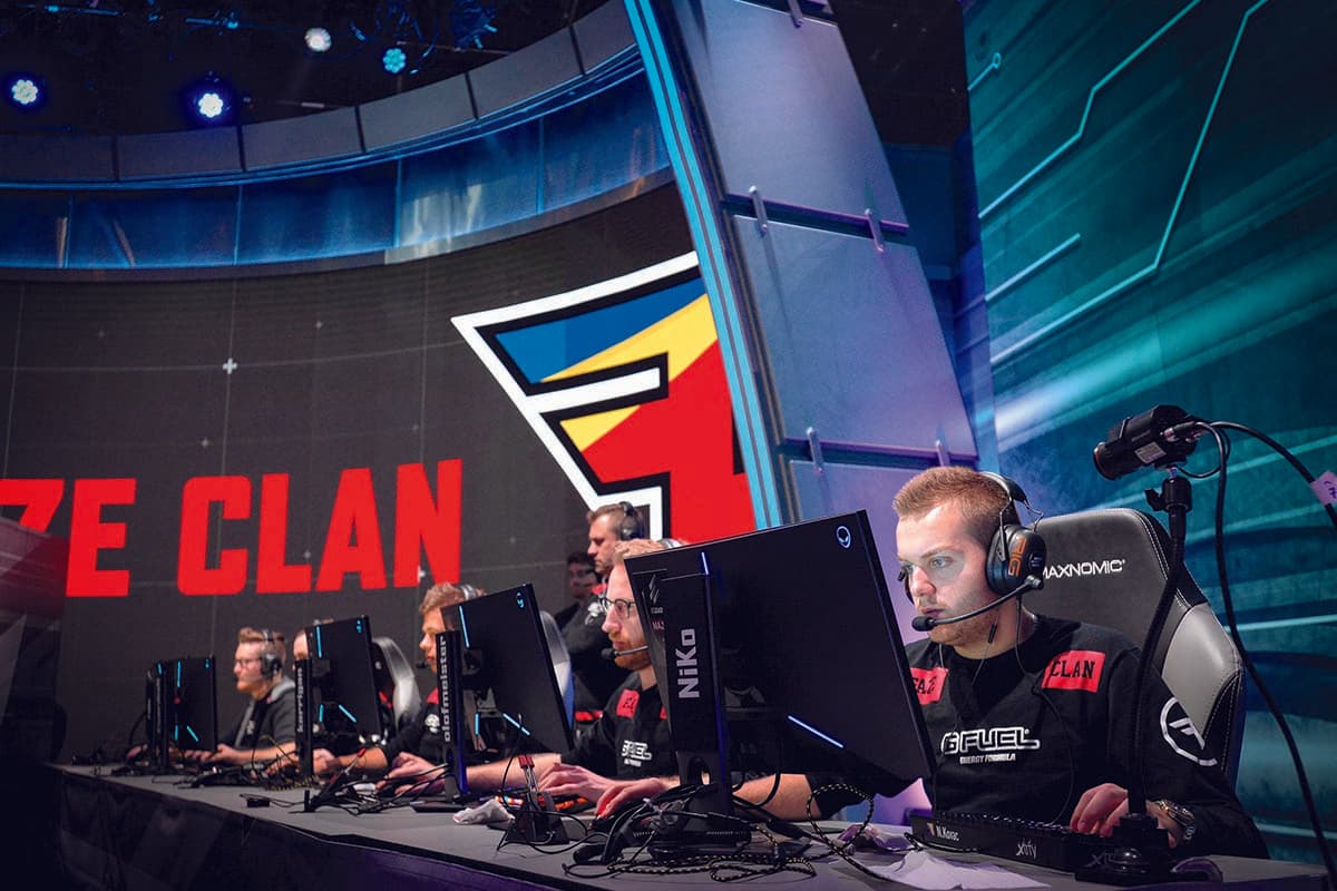 ELEAGUE Major FaZe