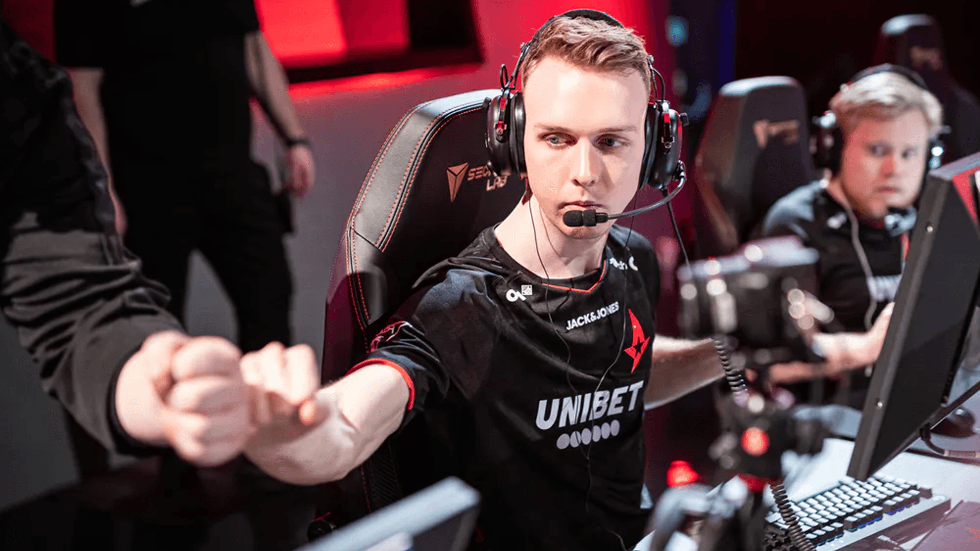gla1ve Astralis