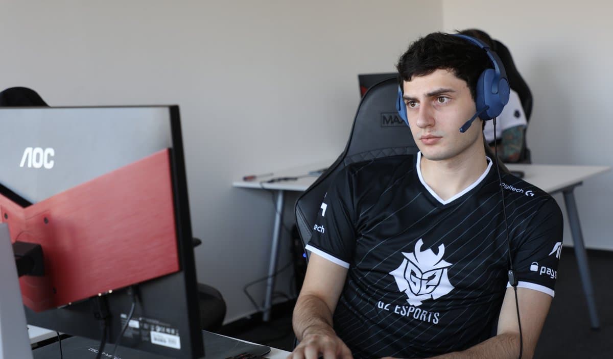 Mixwell back to active lineup for G2