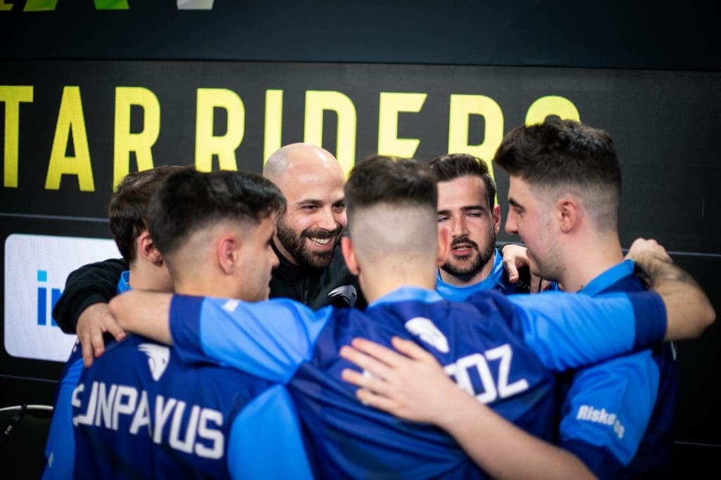 Movistar Riders