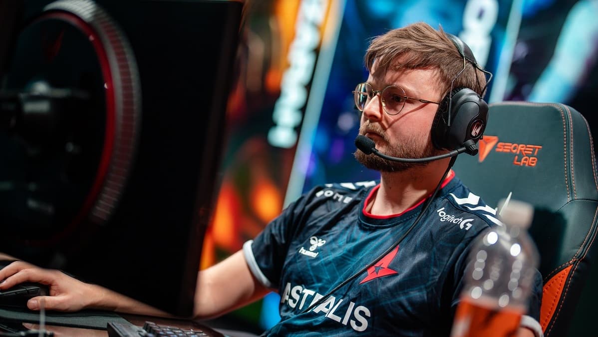 Promisq and WhiteKnight leaving Astralis