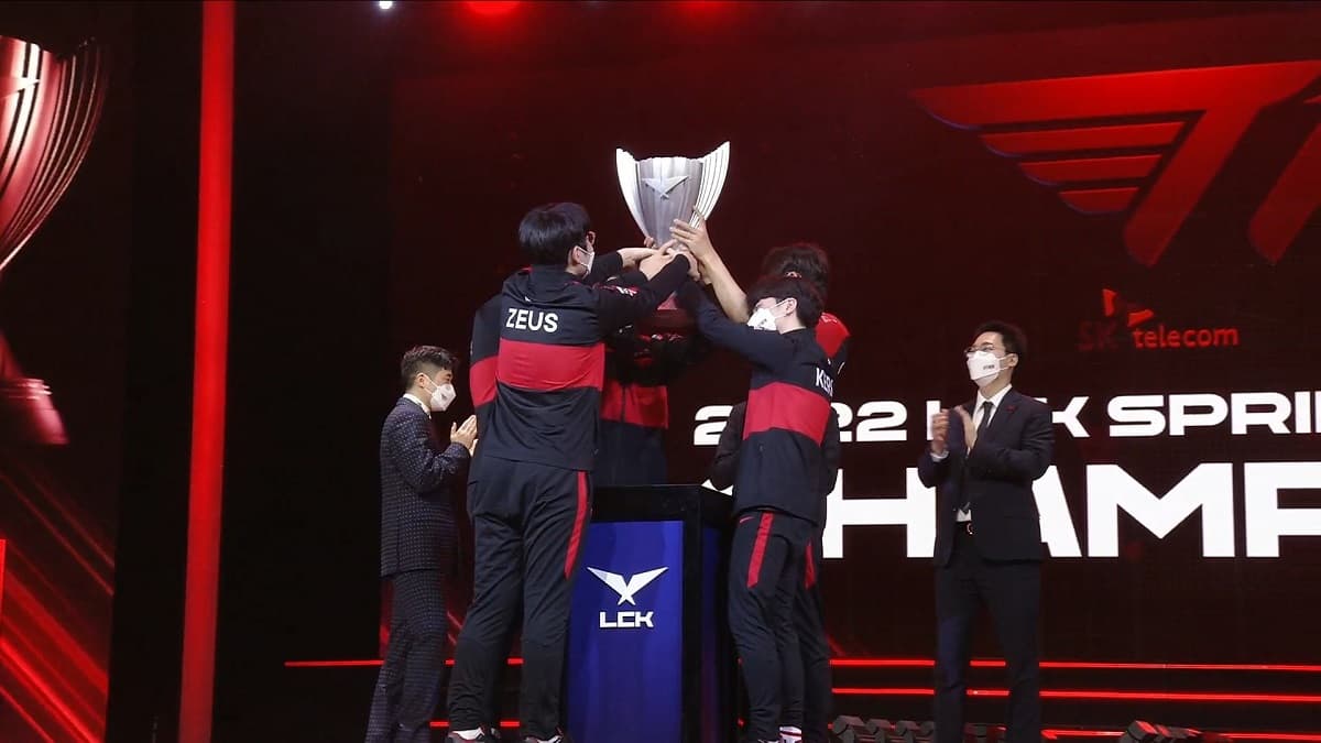 T1 wins 10th LCK title