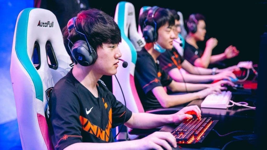 Top Esports reverse sweeps Victory Five in LPL playoffs