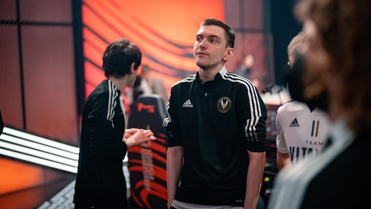 Selfmade benched; New jungler from X7