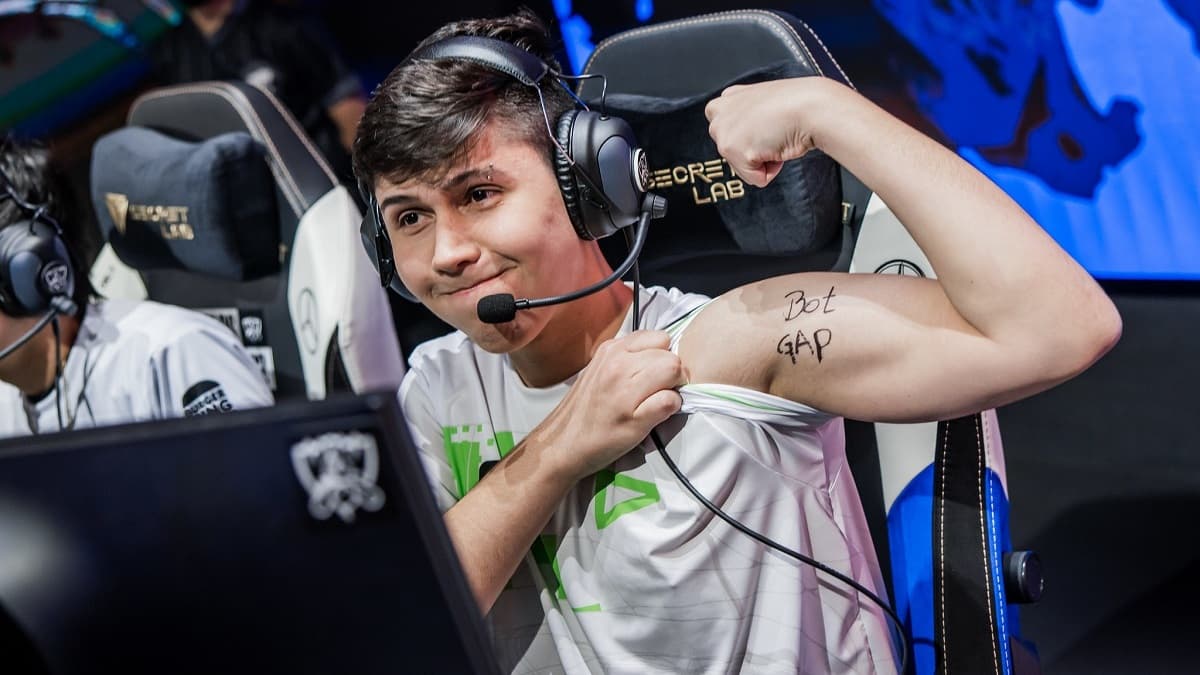 Brance's bot gap is the most watched Worlds clip in the Play-In stage